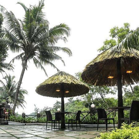 Thenmala Hormuz Inn Kolattupuzha Екстер'єр фото