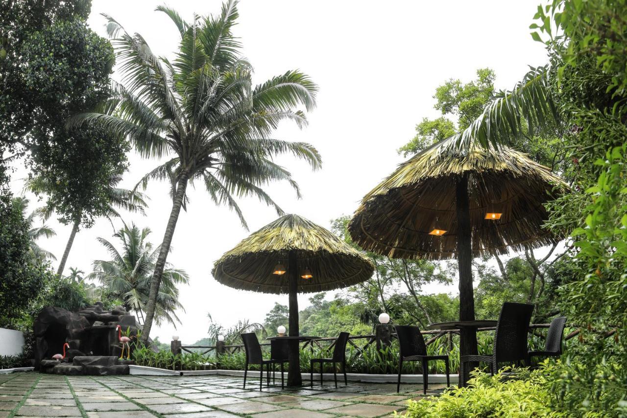 Thenmala Hormuz Inn Kolattupuzha Екстер'єр фото